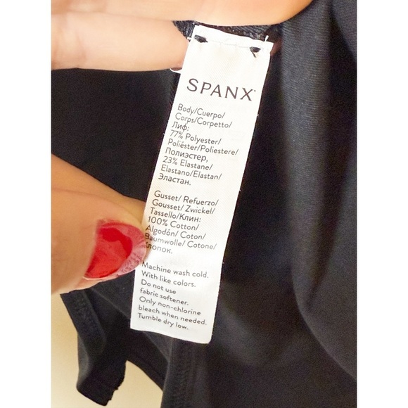 Spanx Suit Yourself V-Neck Tank Bodysuit, Size XL - Picture 12 of 13